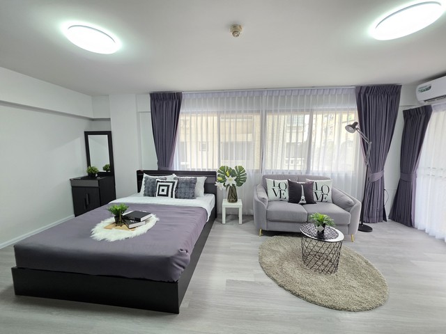 ขาย  แกรนด์ พาร์ค ทาวน์ อยู่แบบมีสไตน์ เรียบง่ายแต่ดูดี