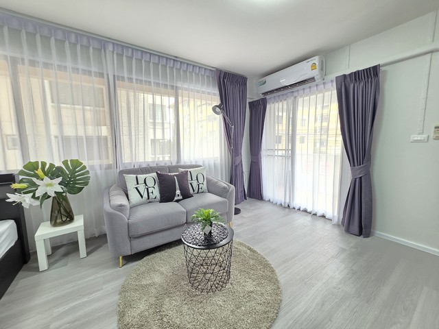 ขาย  แกรนด์ พาร์ค ทาวน์ อยู่แบบมีสไตน์ เรียบง่ายแต่ดูดี