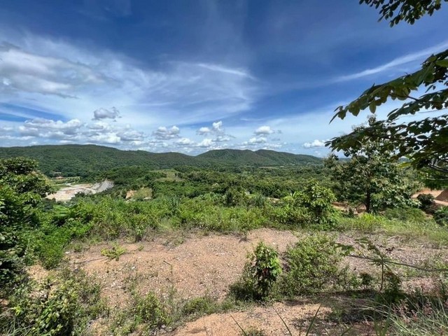 ขายด่วนที่ดินวิวสวย ยกแปลง บ้านปง หางดง