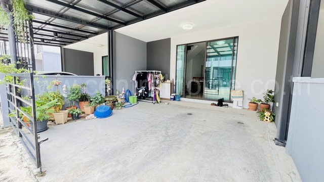 B1 ทาวน์เฮ้าส์ พลีโน่ ชัยพฤกษ์ - แจ้งวัฒนะ 2 ราคาถูก