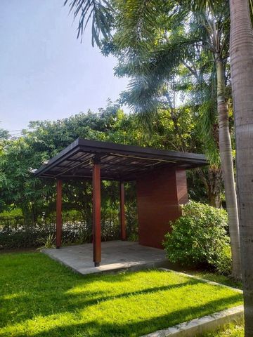 สีวลีเลควิว #SereneLake #แม่เหียะ ขาย 18 ล้าน 176 ตรว. บ้านหลังใหญ่ พื้นที่กว้าง บรรยากาศดี #ติดทะเลสาบ #หิ้วกระเป๋าพร้อมเข้าอยู่ได้เลย