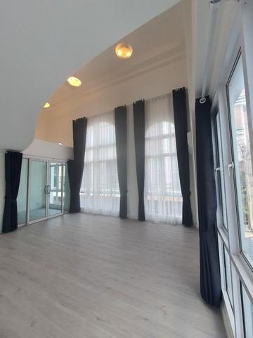 ขายโฮมออฟฟิต 3.5 ชั้น 240 ตรม. หลังมุม ลาดพร้าววังหิน โชคชัย 4 ใกล้ MRT โชคชัย ( จดทะเบียนได้ )