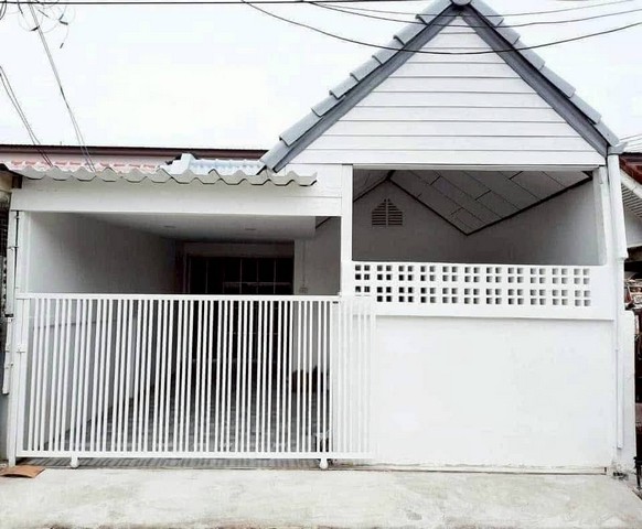 บ้านทาวน์เฮ้าส์ ให้เช่า    เขาน้อย   น้ำไม่ท่วม  เข้าอยู่ 1 กันยายน 68 