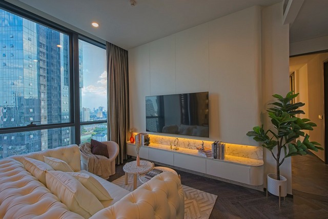The ESSE Sukhumvit 36 คอนโด Super Luxury ติดบีทีเอส ตึกใหม่