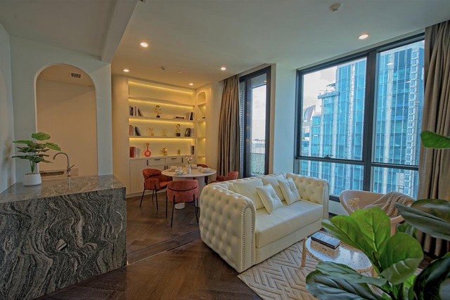 The ESSE Sukhumvit 36 คอนโด Super Luxury ติดบีทีเอส ตึกใหม่