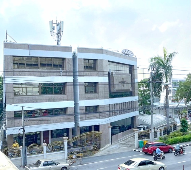 เปิดซิง! เซ็นทรัล ราชพฤกษ์ 1 กม. บุญถาวร ราชพฤกษ์ 1.7 กม. ให้เช่าสำนักงาน 4ชั้น 471ตร.ม. 41ตร.วา. 4ออฟฟิศ เซ็นทรัล ปิ่นเกล้า 2.88กม.