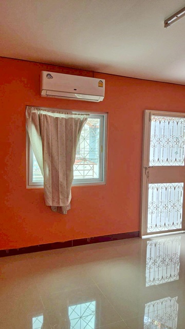 สะแกงาม 1.5 กม.ไทวัสดุ พระราม2 900ม.ให้เช่าทาวน์โฮม 3 ชั้น 3นอน รพ.พระราม2 500ม. ตลาดสดมารวย 200ม. 20ตร.วา. 232ตร.ม.