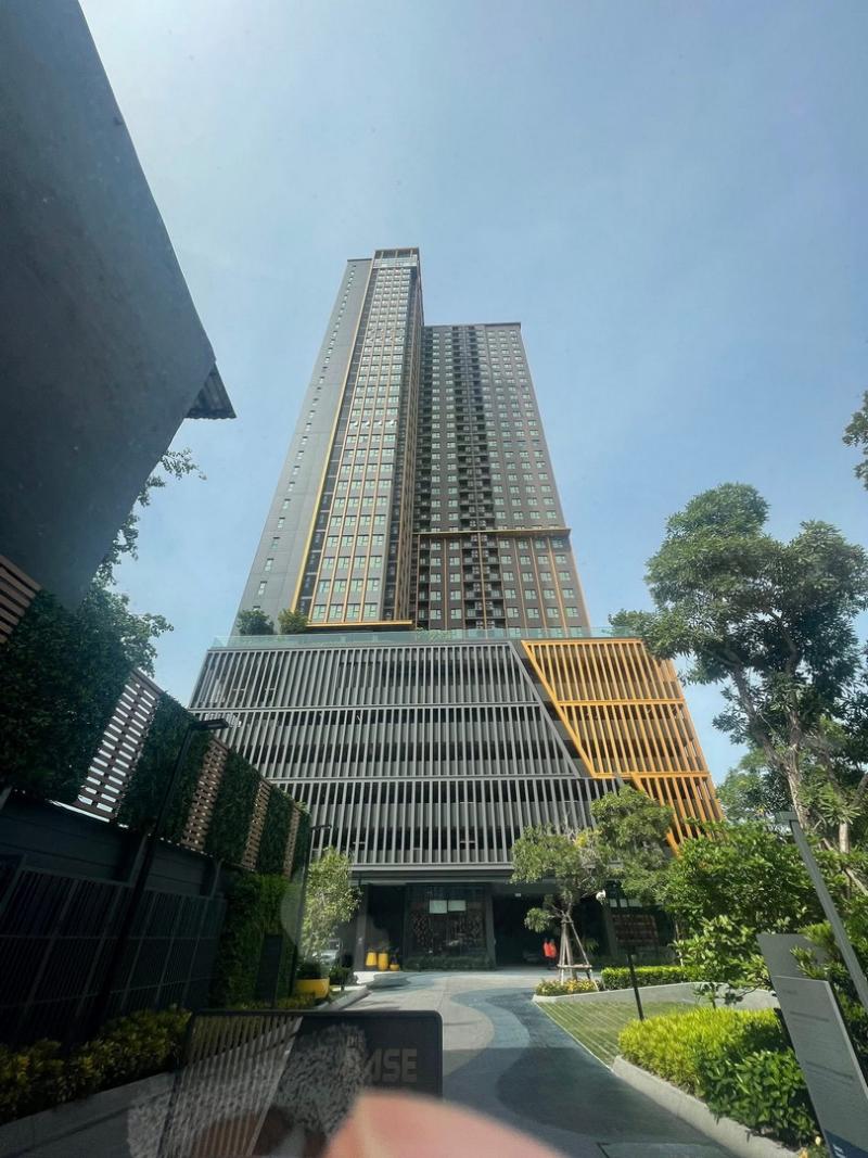 The base เพชรบุรี-ทองหล่อให้เช่า 1 bed ขนาด 35 ตร.ม ชั้น 32  ห้องมุม พร้อมอยู่