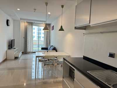 ศุภาลัย เวลลิงตัน 1  ขนาด  47 ตร.ม. 1 นอน พร้อมอยู่ วิวสระ