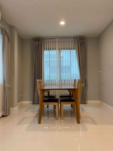 ให้เช่า 25,000 บาท/เดือน ขาย 4.5 ล้าน #Graceland #หางดง – ตรงข้ามโรงเรียนนานาชาติเกรซ #บ้านในโครงการ พร้อมเข้าอยู่ทันที