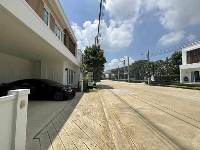 ให้เช่าบ้านเดี่ยว 2 ชั้น 58 ตรว. โครงการโมเดน บางนา-เทพารักษ์ ( บางบ่อ ) ใกล้ รพ.บางบ่อ