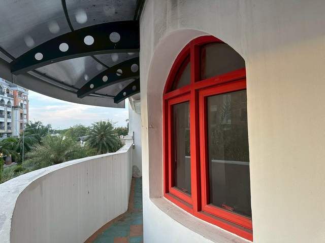 cx ขายคอนโดฌ็องเซลิเซ่ แจ้งวัฒนะ เลี่ยงเมืองปากเกร็ด Tel.0999983897