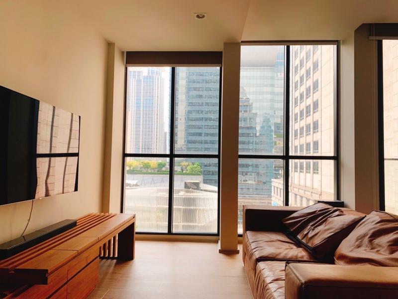 Noble Ploenchit Private quiet spacious 8th floor BTS Ploen Chit