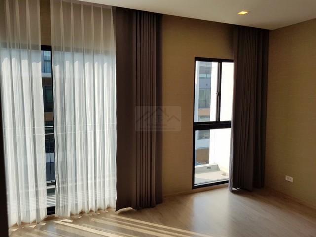 ให้เช่าทาวน์โฮม 3.5 ชั้น 185 ตรม. Arden ทองหล่อ-พัฒนาการ 20 ใกล้ Airport Link รามคำแหง