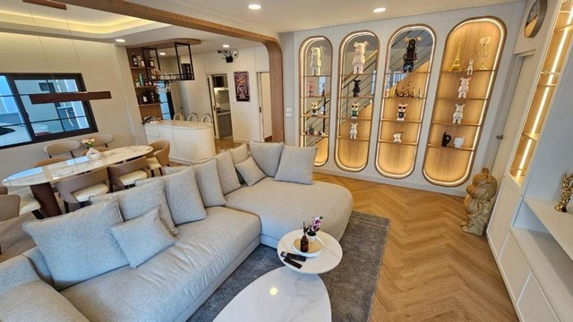 P958 ขายบ้านเดี่ยว 2 ชั้น หมู่บ้าน Centro เซนโทร บางนา สไตล์ Modern Luxury พร้อมอยู่ โครงการคุณภาพจาก AP Thailand 