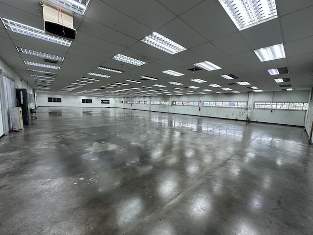 BST909 ขายโรงงาน พื้นที่ 4 ไร่ พื้นที่ใช้สอย 6,528 ตร.ม. นิคมนำไกร ลาดกระบัง พื้นที่สีม่วง ขายโรงงานในนิคมอุตสาหกรรม ใกล้สนามบินสุวรรณภูมิ