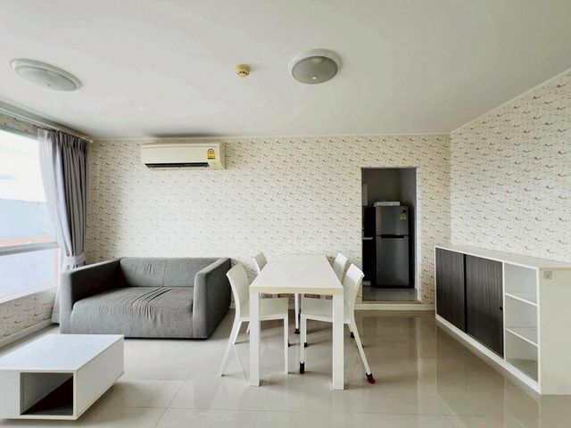 ขายเพียง 2.1 ล้าน 37 ตรม. #DVieng #สันติธรรม – ห้องสวย พร้อมอยู่ ใจกลางย่านสันติธรรม #เหมาะสำหรับอยู่อาศัยเอง หรือปล่อยเช่าได้ทันที