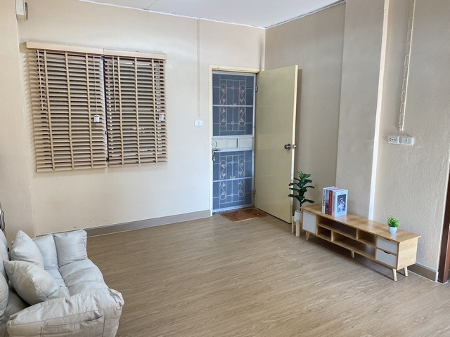 ขายห้องชุด  เอื้ออาทรเพชรเกษม81 อาคาร 24 ชั้น 5 ซอยไชยสิทธิ์2 ถนนเลียบคลอง ฝั่งเหนือ