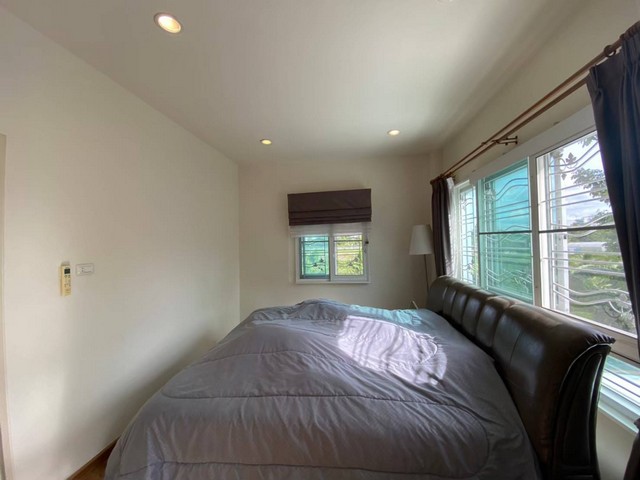 ขาย ทาวน์เฮ้าส์ หลังมุม  2ชั้น 26.6 ตร.ว. สภาพแวดล้อมร่มรื่น พร้อมอยู่ 3 นอน 2น้ำ  บ้านลุมพินีทาวน์วิลล์ ราชพฤกษ์-นครอินทร์ บางกรวย นนทบุรี