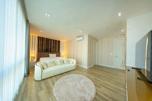 บ้านเดี่ยว 2 ชั้นดีไซน์สุดหรู ติดชายหาดจอมเทียน ตอบโจทย์ทุกไลฟ์สไตล์