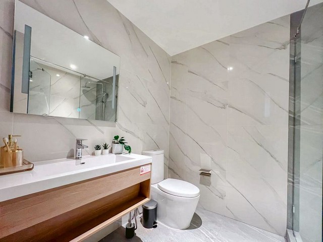 คอนโดใหม่ 2 ห้องนอน วิวทะเล ให้เช่า  Generous ONCE Pattaya