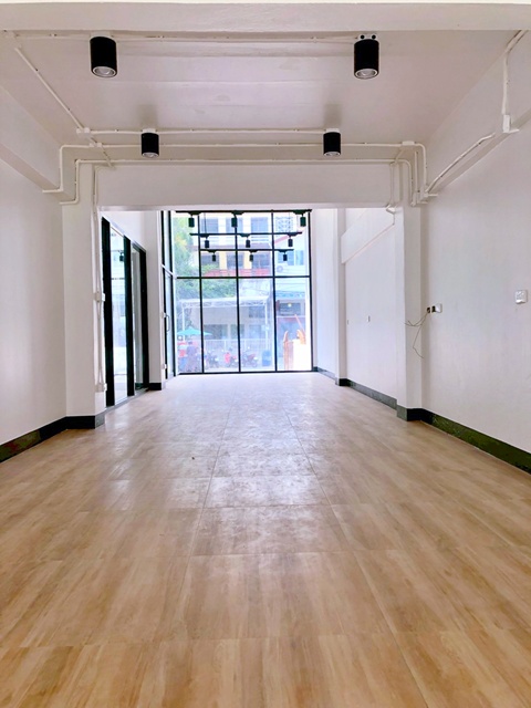 สุขุมวิท58-64 10แอร์ BTSบางจาก 500 ม. ให้เช่าโฮมออฟฟิศ 5 ชั้น 360ตร.ม. 19ตร.วา. รร.นานาชาติ แองโกล สิงคโปร์ 600 ม. 5ห้องเก็บของ 9น้ำ