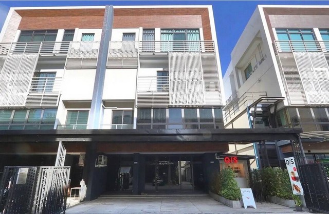 ขายโฮมออฟฟิศ 4 ชั้น เอกมัยรามอินทรา  โฮมออฟฟิศนวลจันทร์รามอินทรา40