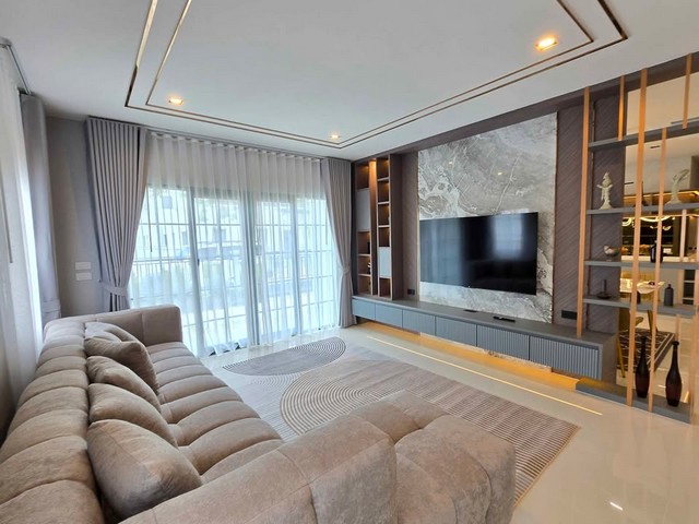 ขาย/เช่า บ้านเดี่ยว 2ชั้น CENTRO BANGNA(เซนโทร บางนา) 70 ตร.ว 303 ตร.ม แบบบ้าน Angelo ใหญ่สุดของโครงการ - พื้นที่กว้าง ฟังก์ชันครบ 