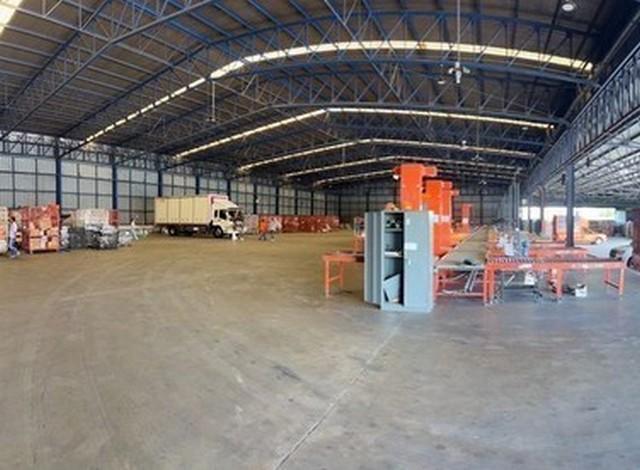 ให้เช่าโกดัง 2960 ตรม. ซอยบางกระดี่ แสมดำ บางขุนเทียน รถเทรลเลอร์ 40 ฟุต เข้า-ออกได้