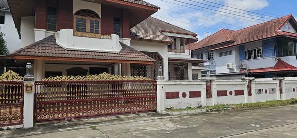 P971 ขาย หมู่บ้านปรีชา พหลโยธิน 87 ตกแต่ง บิ้วอินไม้จริงทั้งหลัง ใกล้รถไฟฟ้าสายสีแดง สถานีหลักหก ถนนพหลโยธิน 87