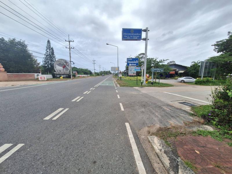 ขายที่ดิน 100 ตรว.  ใกล้เขาชีจรรย์  นาจอมเทียน ชลบุรี