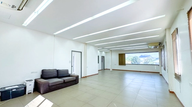 BTS บางจาก 398ม. ให้เช่าโฮมออฟฟิศ 2 ชั้น 52ตร.วา.วิสซ์ดอม 101 800ม. คลาวด์ อีเลฟเว่น 900ม.  200ตร.ม. 2ออฟฟิศ 2น้ำ