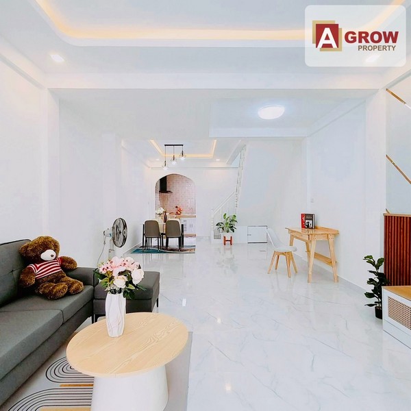 หมู่บ้านมนชญา สายไหม 21 รีโนเวทใหม่ทั้งหลัง พร้อมอยู่