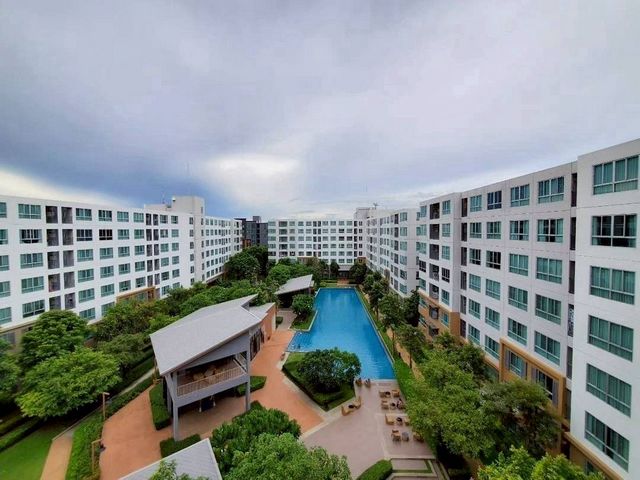 ให้เช่า 12,000 บาท/เดือน ขาย 2.89 ล้าน 37 ตรม. #ดีคอนโด #นิม #วิวสระว่ายน้ำ สวยมาก #เฟอร์นิเจอร์ครบ #หิ้วกระเป๋าพร้อมเข้าอยู่ได้เลย