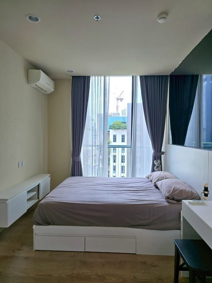 Noble Recole Sukhumvit 19 Private clean safe 12th floor BTS Asoke