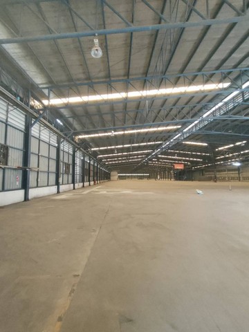 ให้เช่าโกดังย่านถนนพระราม2ซอยบางกระดี่แสมดำบางขุนเทียน 2,960 ตร.ม. รถเทรลเลอร์ 40 ฟุต เข้าได้