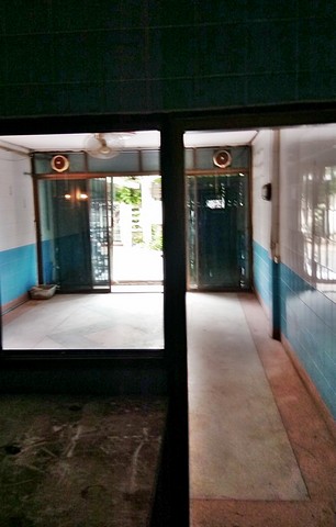 ทำเลการค้า ตึก3ชั้นและชั้นดาดฟ้า ซ.อินทามระ51 ใกล้ MRTสุทธิสารเพียง 5นาที o86-3ol-6l6l