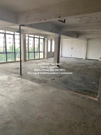 Office ขายอาคารสำนักงาน 6.5 ชั้น (ต้องรีโนเวท) มีช่องลิฟต์ จอดรถได้ 2 คัน ติดถนนรัชดาภิเษก 72 ตร.ว. (พื้นที่ใช้สอย 2,016 ตร.ม.) ราคา 55 ล้านบาท 55000000 บาท. 6 BR 72 ตาราง-วา ใกล้กับ MRT ห้วยขวาง เล่นใหญ่ เป็นอาคารสำนักงาน 6.5 ชั้น ที่มีโครงสร้างที่ย