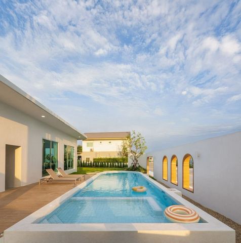 ราคาเริ่มต้นที่ 3.99 ลบ. #โซนสันกำแพง บ้านเดี่ยว 2 ชั้น #สไตล์มินิมอล ให้ความรู้สึกอบอุ่น เหมาะสำหรับทุก life style