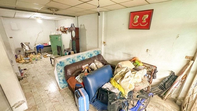 ทาวน์เฮ้าส์ หมู่บ้านเพชรหรรษา ซอยเพชรเกษม 112 ราคาถูก