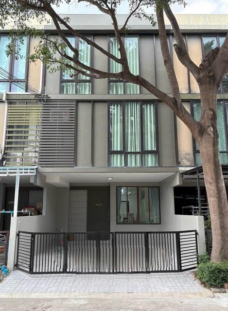 ขายทาวน์โฮม 3 ชั้น 18.8 ตรว. อารียา ทูบี เกษตร-นวมินทร์ ถนนลาดปลาเค้า ใกล้วัดลาดปลาเค้า รีโนเวทใหม่