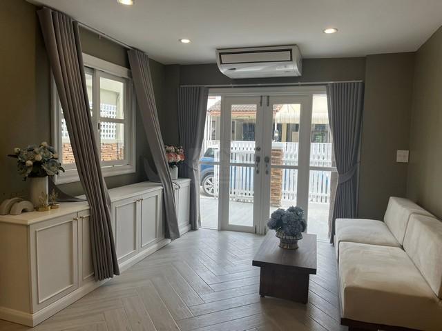 ให้เช่าทาวน์โฮม 2 ชั้น 220 ตรม. หมู่บ้านวัฒนา นราธิวาสราชนครินทร์ 22 บิ้วอินทั้งหลัง ใกล้ BTS ช่องนนทรี