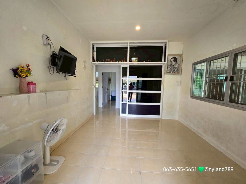 ด่วนขายหรือให้เช่า ขายต่ำกว่าราคาประเมินกรมที่ดิน บ้านเดี่ยว 2 หลัง ต.เขาพระ อ เมือง จ.นครนายก ใกล้อ่างเก็บน้ำห้วยปรือเพียง 5 กม.