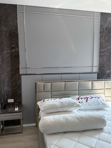 เช่า RR221 Quinn Condo ห้องสวย เฟอร์นิเจอร์ครบ ใกล้รถไฟฟ้า