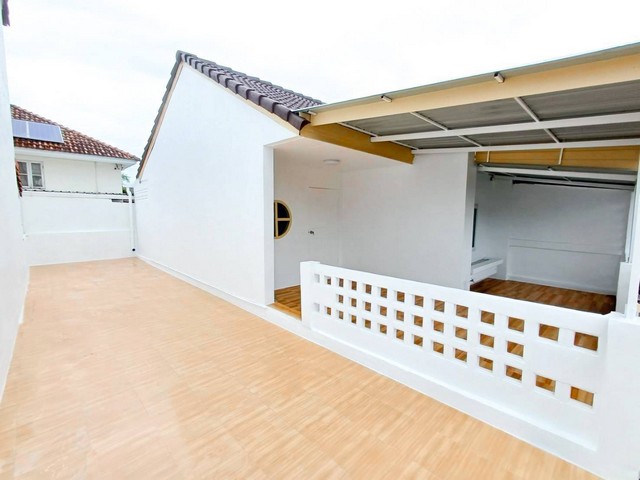 โอกาสดีของผู้มีรายได้น้อย บ้านมินิมอล 29 ตารางวา จอดรถยนต์ในบ้านได้ 3 คัน ผ่อน 4000 บาท