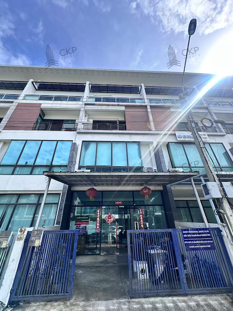 โฮมออฟฟิศ เอ็นเตอร์ไพรซ์ พาร์ค ติดถนนใหญ่ เดินทางสะดวก ใกล้รถไฟฟ้าสายสีเหลือง