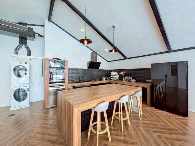 โซนช้างเผือก ให้เช่าเดือนละ 55,000 บาท 95 ตรว. 5 นอน 4 น้ำ #ศุภาลัยพาร์ควิลล์ บ้านพูลวิลล่า 2 ชั้น #เฟอร์นิเจอร์ครบ #พร้อมเข้าอยู่ได้เลย