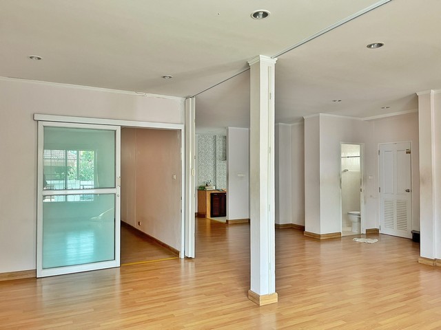 ขายบ้านเดี่ยว สัมมากร ราชพฤกษ์ 51 ตร.วา  5 ห้องนอน มีห้องนอนล่าง ใกล้ MRT บางรักใหญ่  อยู่ใกล้โรงเรียนนานาชาติ DBS