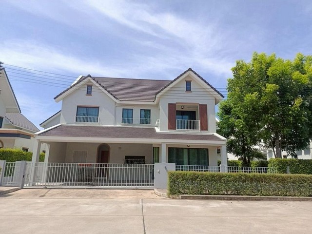 ให้เช่าบ้านเดี่ยวหลังใหญ่ 2 ชั้น ทำเลดี ติดรร.นานาชาติเกรท หางดง 