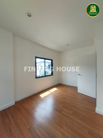 ขายทาวน์โฮม ดิ แอมเบียนซ์ พหลโยธิน - สายไหม 53 หลังมุม 33 ตร.ว. ซอยสายไหม53 บ้านสวย หันหน้าไปทางทิศเหนือ